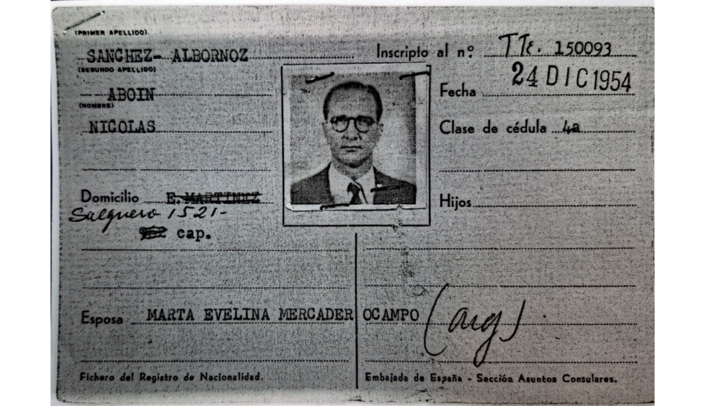 Frontal de Nicolás Sánchez Albornoz