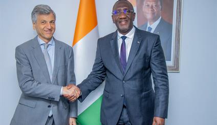 Encuentro con el Ministro de Comercio e Industria de Costa de Marfil