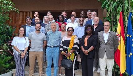 Reunión en la Embajada con representantes sectores empresariales españoles