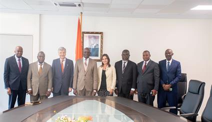 La cooperación en materia de enseñanza universitaria e investigación científica, un sector fundamental en la relación entre Costa de Marfil y España