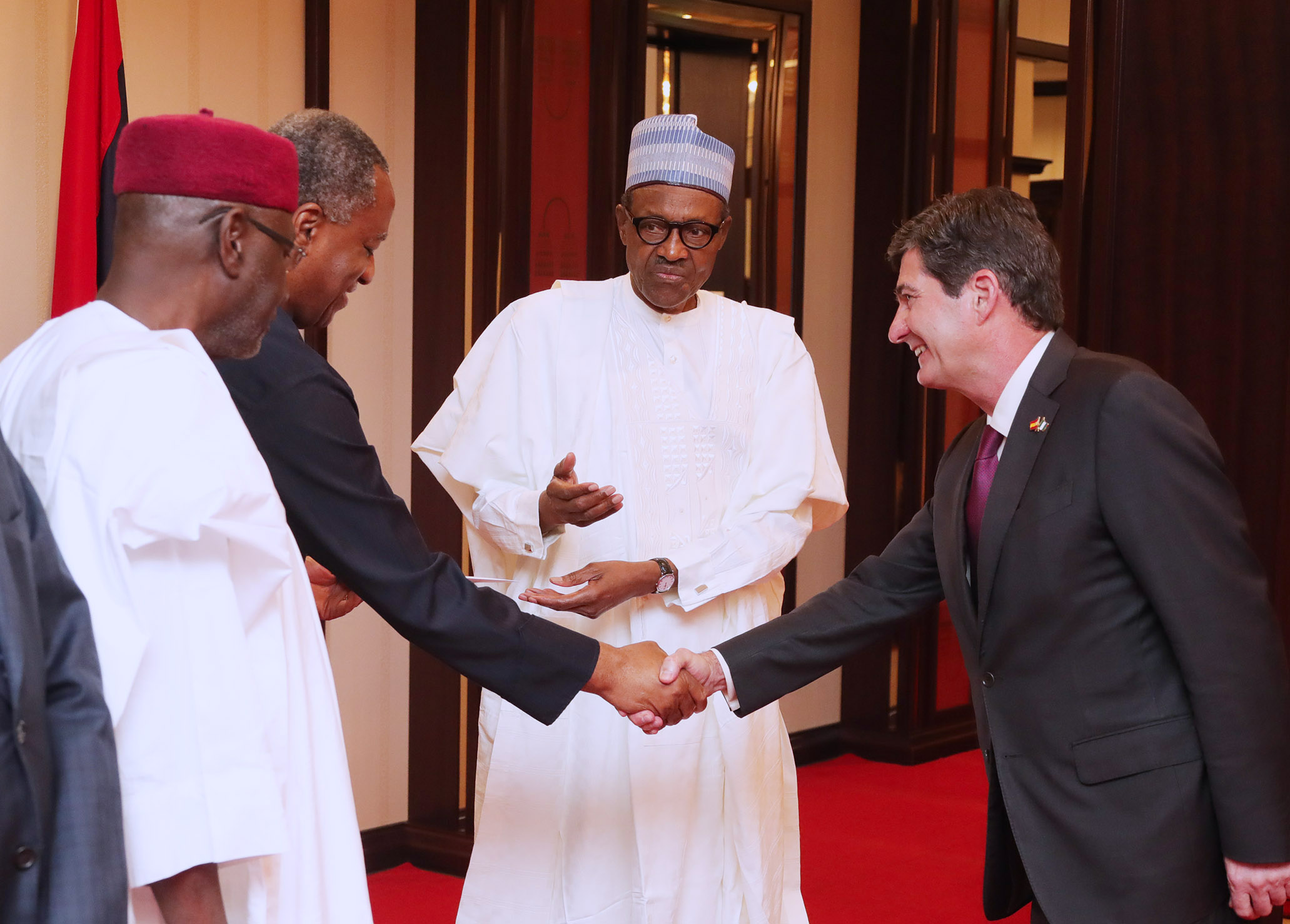 PRESIDENT BUHARI RECEIVES LETTER OF CREDENCE 4 SPAIN ANSORENA 3.jpg