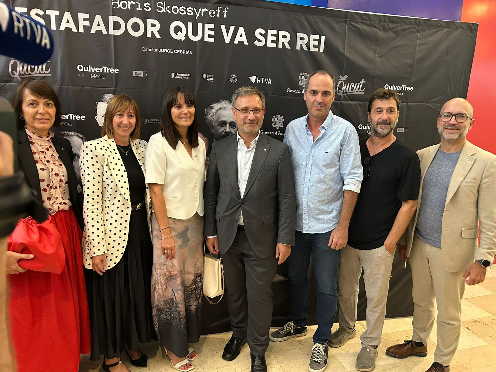17 de SEPTIEMBRE, BORIS SKOSSYREFF, el estafador que fue Rey, en Cines Girona (BCN)