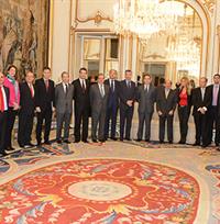 El Secretario de Estado de AAEE,Gonzalo de Benito, ha recibido en el Palacio de Viana a la delegación de empresararios españoles
