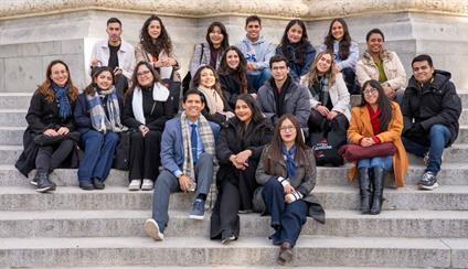 Convocatoria Becas Fundación Carolina 2026-2027