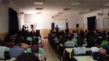 Foto Univ. Lusófona 070416.JPG