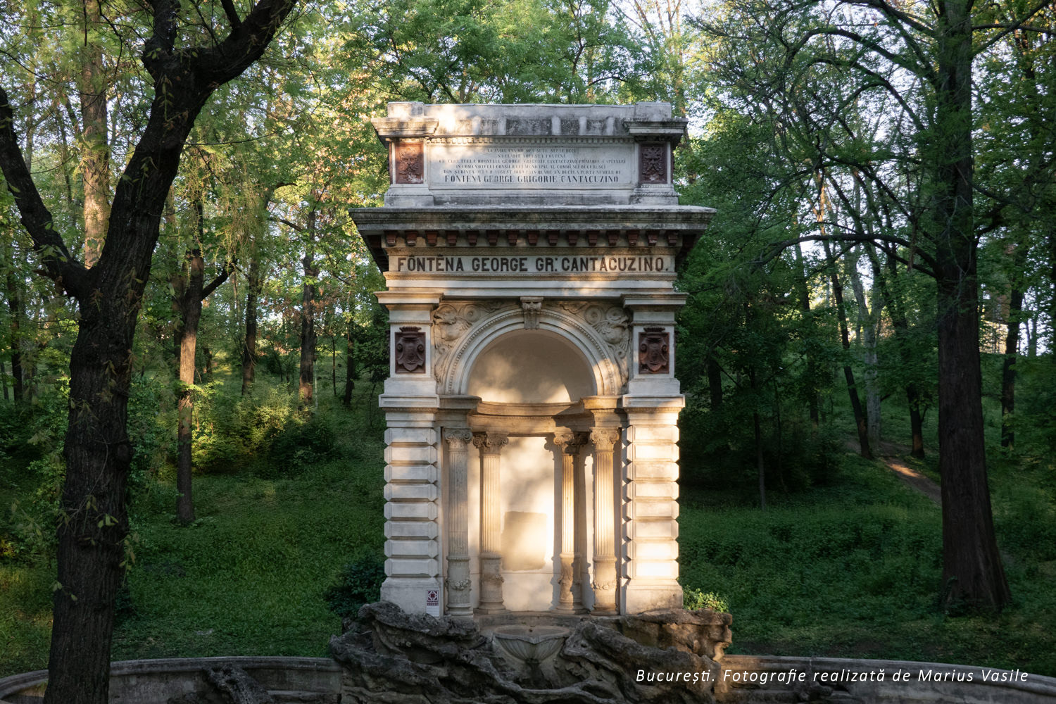 bucuresti fantana.jpg