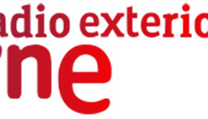 Entrevista en la radio con el Embajador