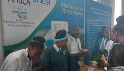 Celebración del Día Internacional de la Mujer y la Niña en la Ciencia