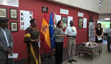 Exposición #400Cervantes en la Biblioteca de Harare