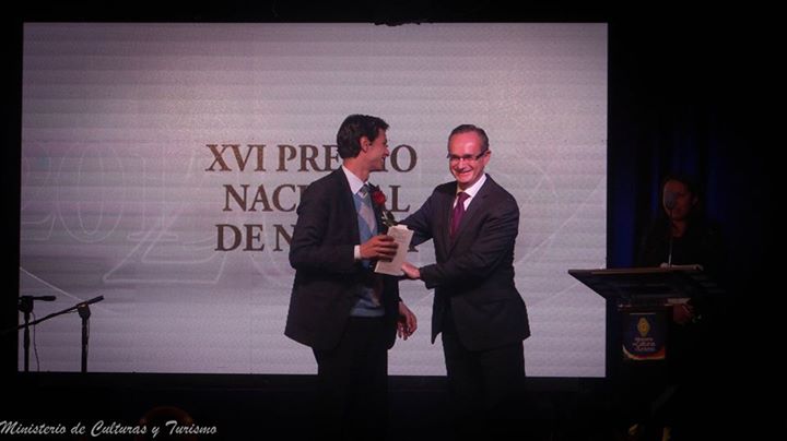 Premio de novela.jpg