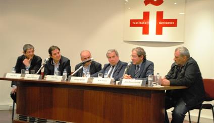 Encuentros de Poesía Ibérica: Luis Garcia Montero traducido al portugués por Nuno Júdice 