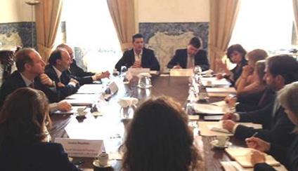 El Secretario de Estado de Cooperación Internacional y para Iberoamérica, en Lisboa