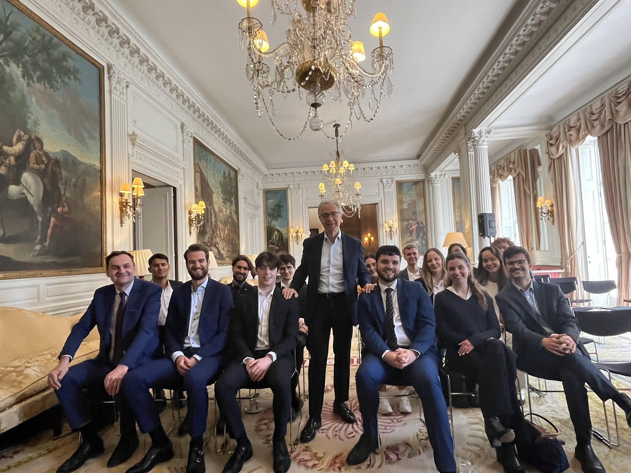 Escuela_Diplomática_Oxford