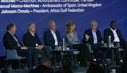 The Ambassador visits Saint Andrews (Scotland)