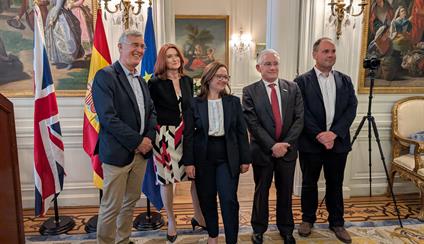 Reunión de ANTOR, la principal asociación de turismo británica