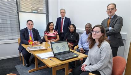 El embajador visita Irlanda del Norte