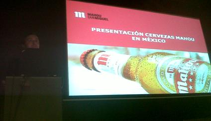 El Embajador de España asiste a la presentación de la cerveza Mahou San Miguel en México
