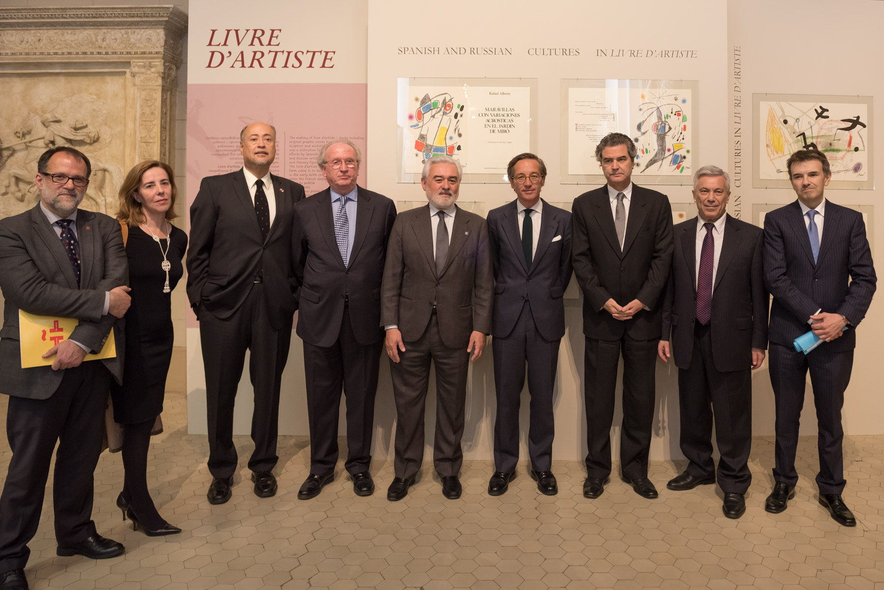 20150427 - Embajador inauguración Año Dual.jpg