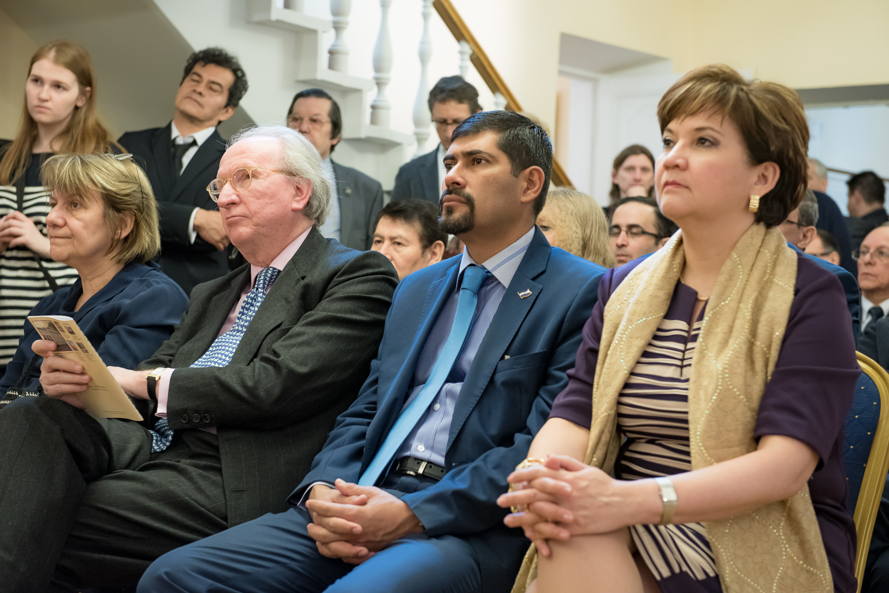 20160427 - 2 Expo Tolstoi fin Año Dual.jpg