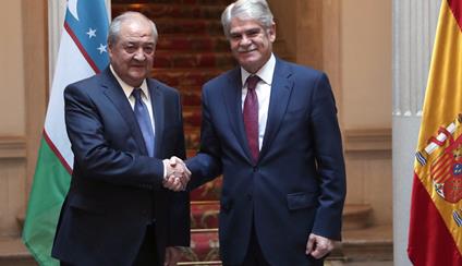 Reunión ministro de Asuntos Exteriores y de Cooperación con el ministro de Asuntos Exteriores de Uzbekistán 