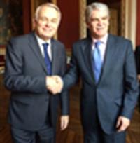 MAEC Dastis en París