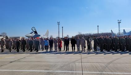 Ceremonia de inicio de la misión de Policía Aérea