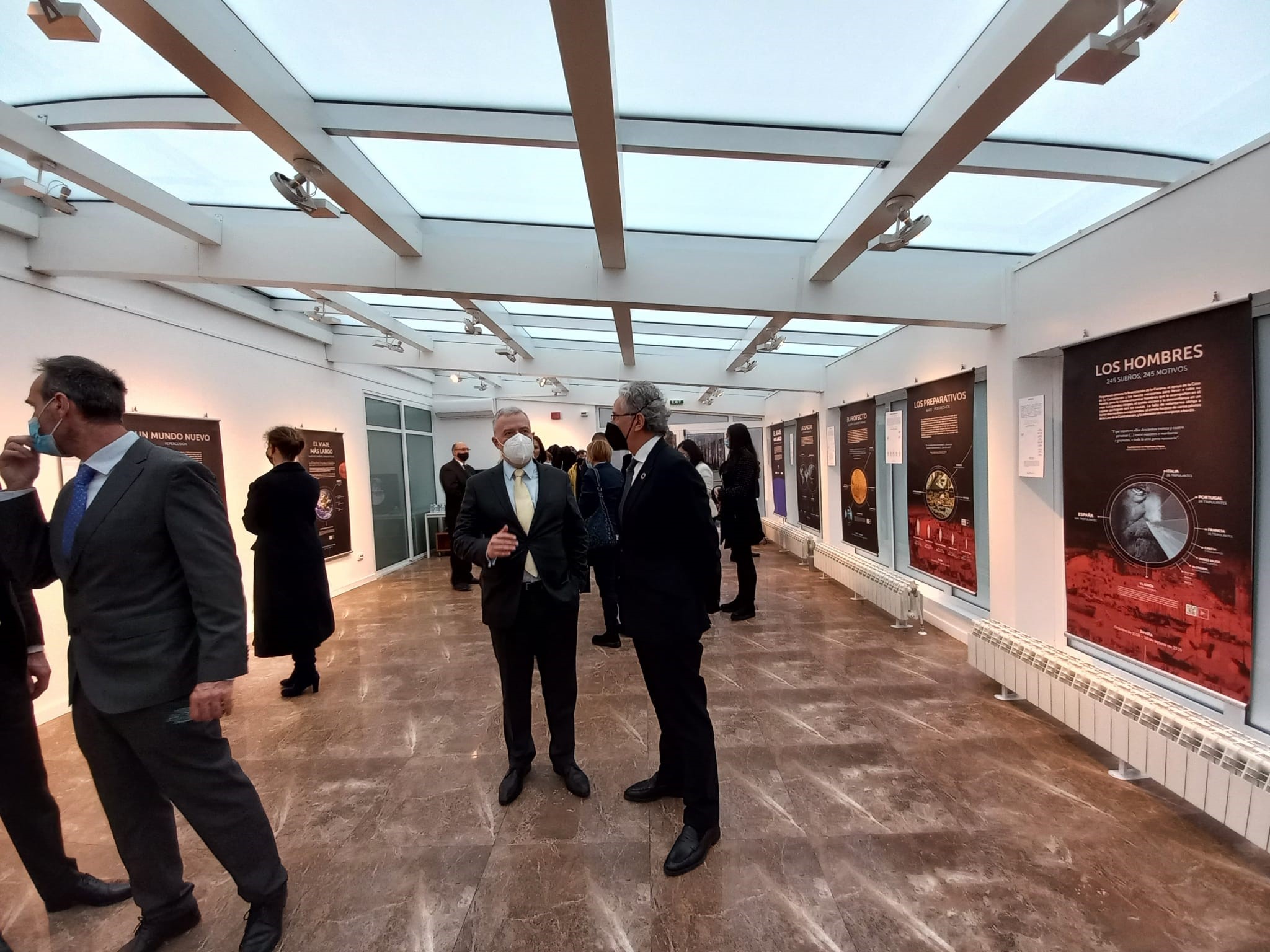 ElViajeLargo (1).jpg