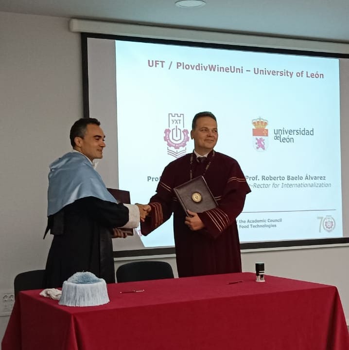 WhatsApp Image 2024-05-22 at 12.38.00.jpeg