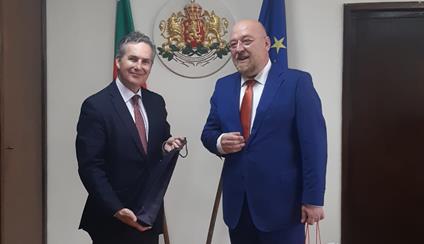 Encuentro del Embajador de España con el Gobernador de Ruse