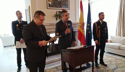 Condecoración de Hristo Donov