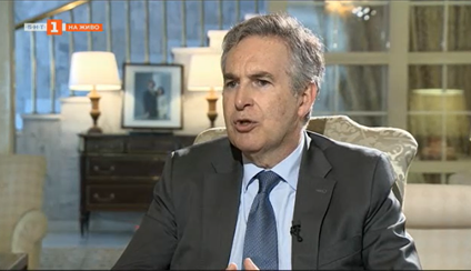 Entrevistas en TV Nacional