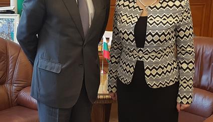 Reunión del Embajador de España con la Presidenta de la Asamblea Nacional