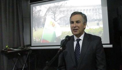 Reunión del Embajador de España con la Unión de Periodistas y la Asociación de Periodistas Hispanohablantes