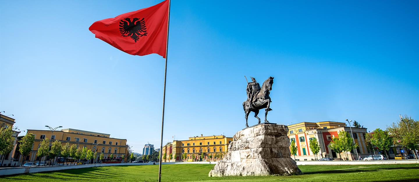 Viajar a Albania