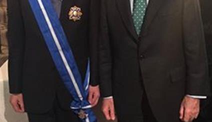 Gran Cruz de la Orden del Mérito Civil al Embajador Satoh