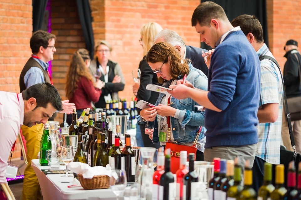 Foto XI Feria Vinos.JPG