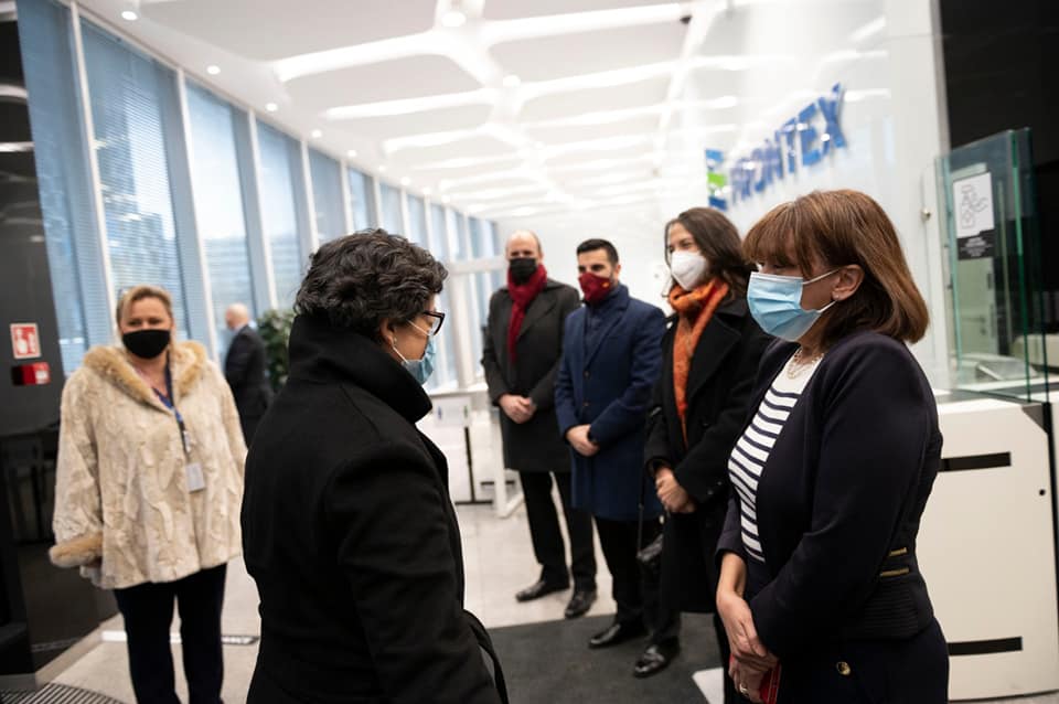 4 La Ministra en Frontex.jpg