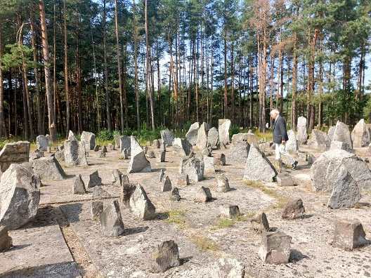 Treblinka_2.jpg