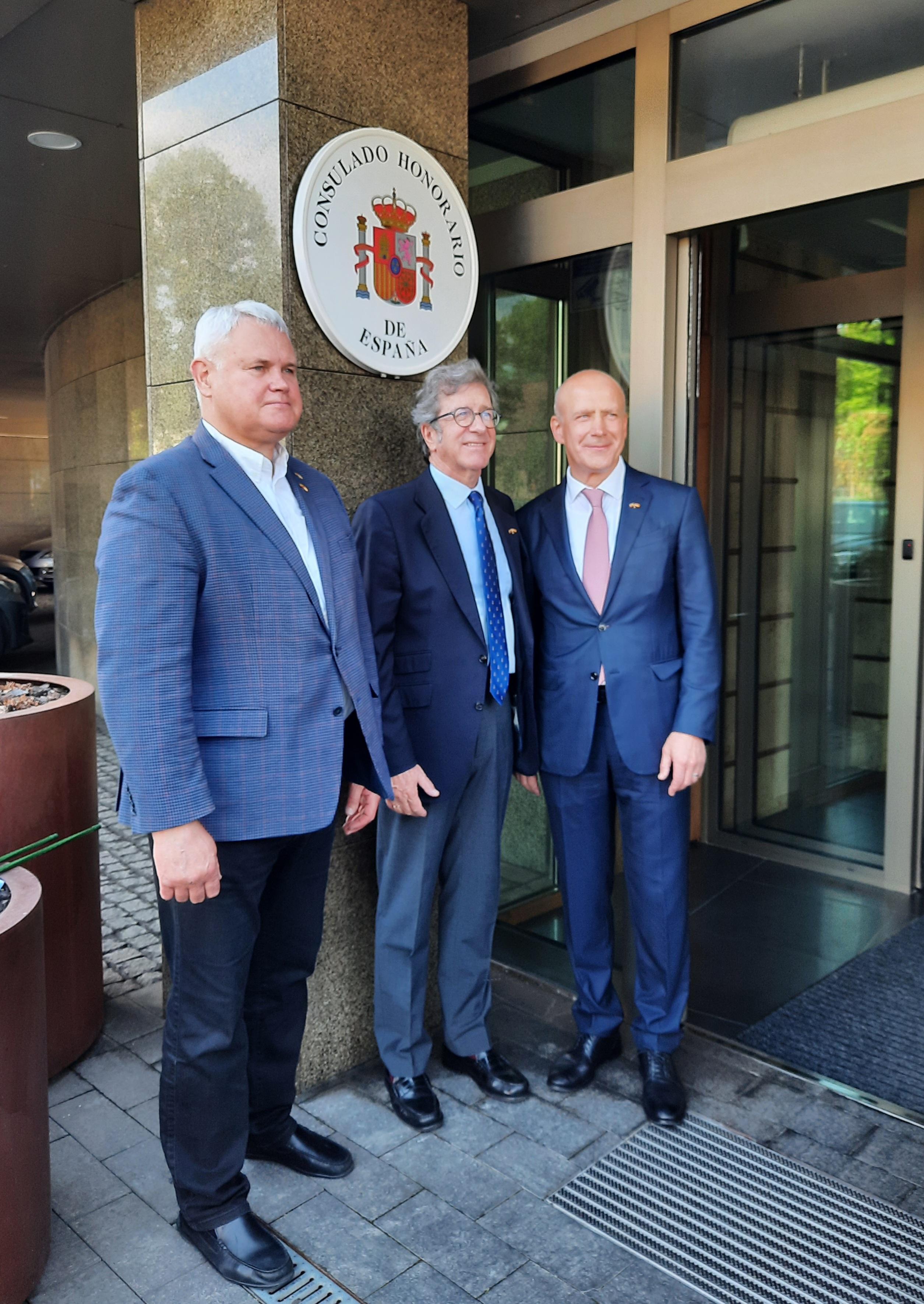 INAGURACION CONSULADOR HONORARIO.jpg