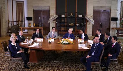 President Sánchez meets with President Biden and other EU and NATO leaders at the G20 Summit, stresses Russia