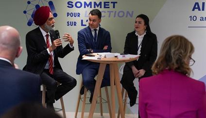 Ambassador Héctor Gómez participates in the Artificial Intelligence Summit in Paris