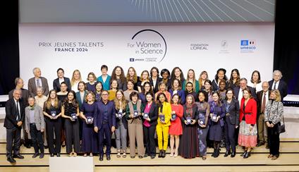 La joven bióloga española Alicia L. Bruzos es galardonada con el Premio Jóvenes Talentos Francia 2024 L’Oréal-UNESCO para las Mujeres y la Ciencia