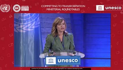 Alegría destaca que la reforma educativa sigue las recomendaciones de la UNESCO para enfrentar los retos del siglo XXI