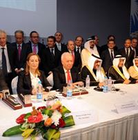 14/01/2012. El ministro García-Margallo en la firma del acuerdo para el Proyecto Haramein Railway. Foto Maec