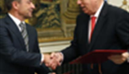 Firma del Protocolo de Colaboración con la Comunidad Autonóma de Canarias