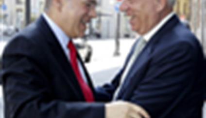 El ministro recibe al secretario general de la OCDE