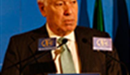 El ministro inaugura la nueva tribuna de Economía Fórum