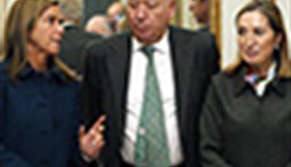 El ministro se reúne con directivos de multinacionales en España