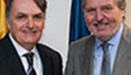 Méndez de Vigo recibe al responsable de Asuntos Migratorios de Suiza