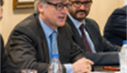 Ignacio Ybáñez se reúne con think tanks españoles